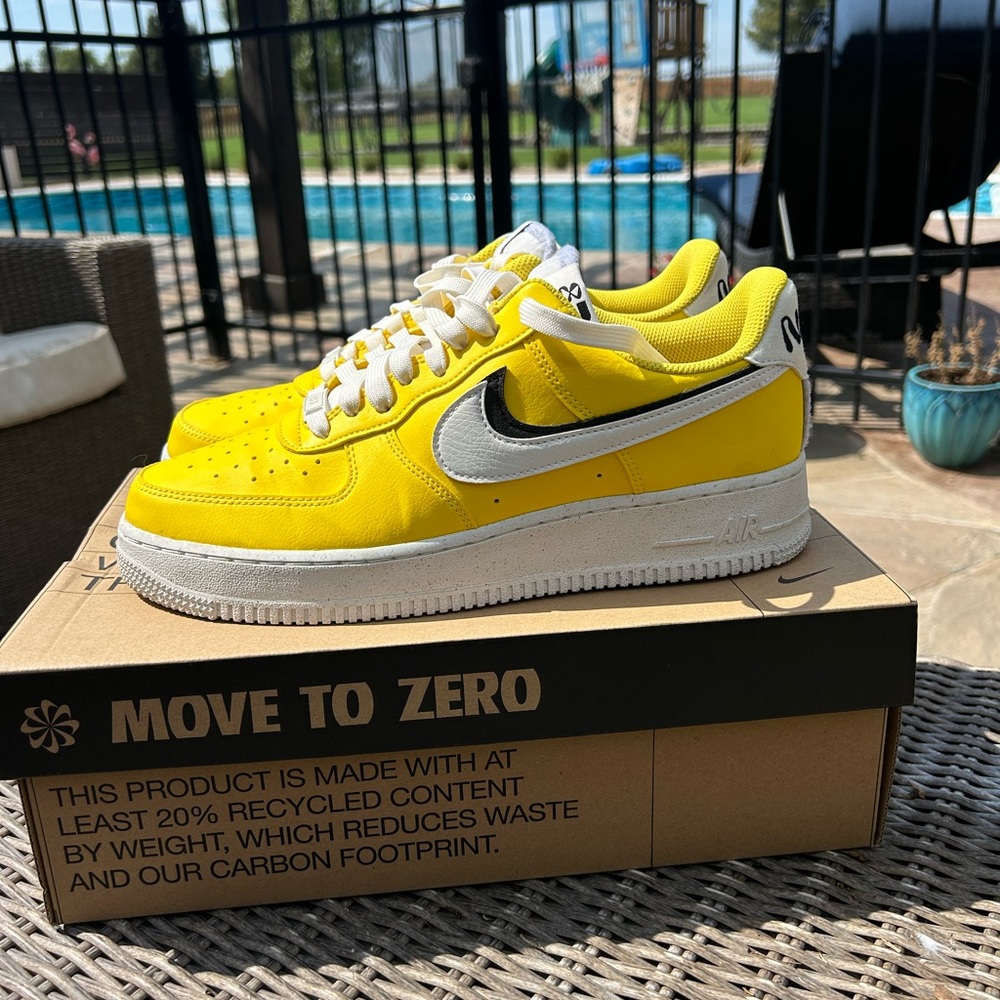 Nike Air Force 1 ‘07 LV8